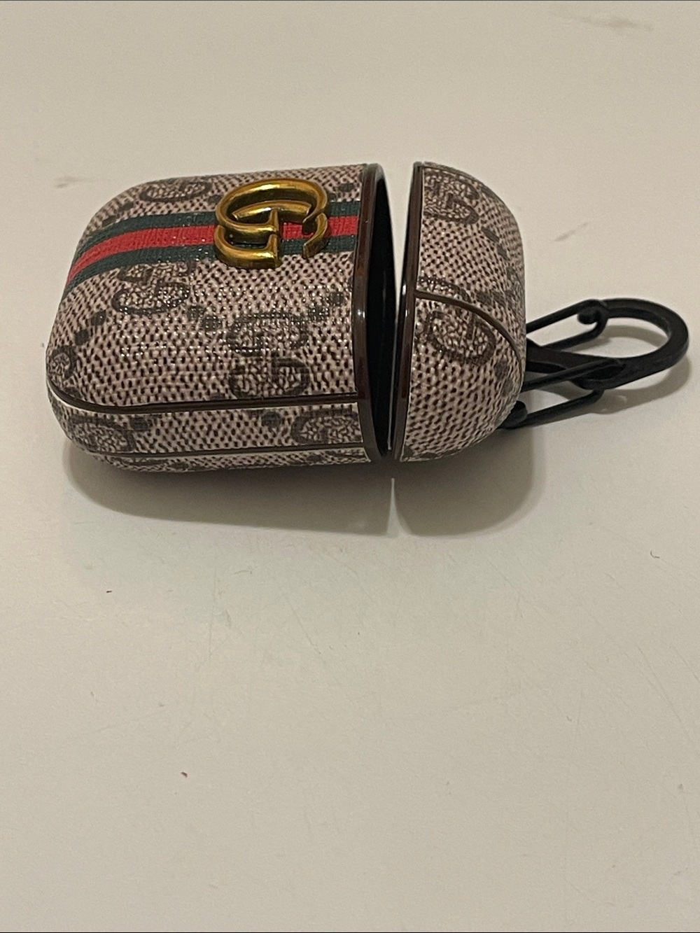 GG Monogram AirPods Case in Beige with Green & Red Stripe NWOT - Picture 4 of 7